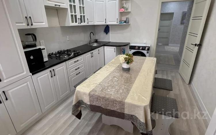 3-комнатная квартира · 85 м² · 9/9 этаж, мкр. Алтын орда 10б за 26.5 млн ₸ в Актобе — фото 2