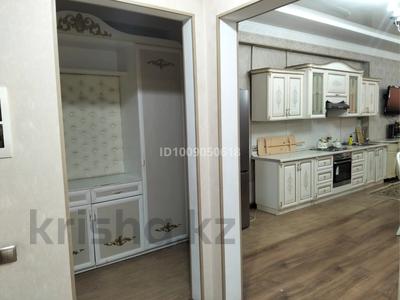 2-комнатная квартира · 100 м² · 4/15 этаж, Кунаева 39 за 250 000 〒 в Шымкенте, Аль-Фарабийский р-н