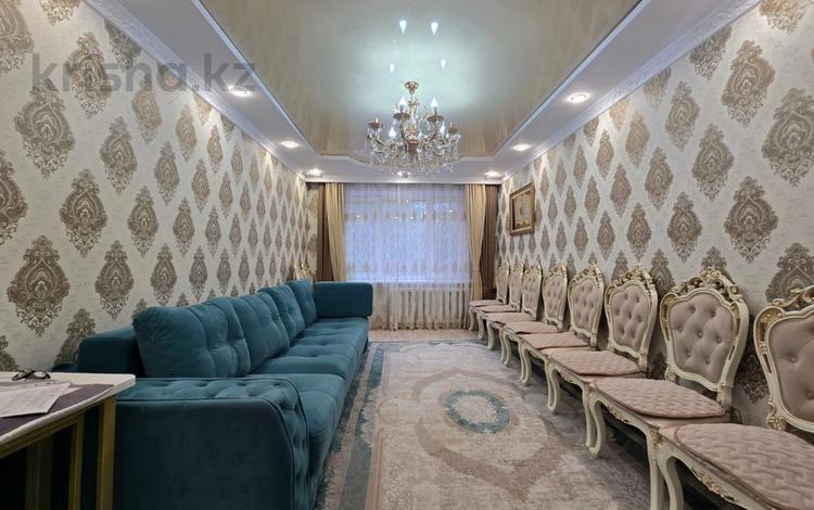 3-бөлмелі пәтер · 68 м² · 1/9 қабат, 8-й мкр., бағасы: 21 млн ₸ в Темиртау — фото 2