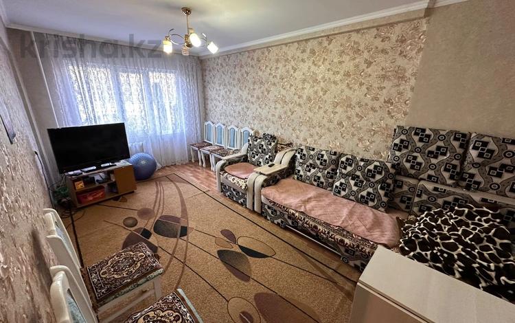 3-бөлмелі пәтер · 70 м² · 1/5 қабат, Утепова 31, бағасы: 25.9 млн ₸ в Усть-Каменогорске — фото 2