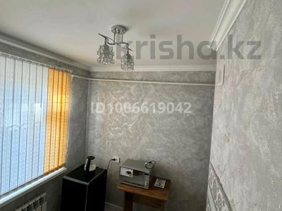 1-комнатная квартира · 32 м² · 1/5 этаж, Ауезова 20 за 20 млн 〒 в 