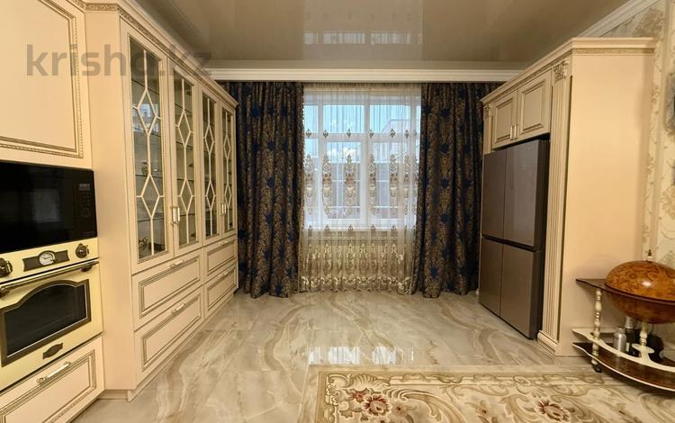 4-комнатная квартира · 162 м² · 1/6 этаж, мкр. Мирас 128/3 за 150 млн ₸ в Алматы, Бостандыкский р-н — фото 2