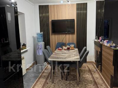 Отдельный дом · 8 комнат · 230 м² · 10 сот., мкр Калкаман-2 — СРОЧНО за 1 млн ₸ в Алматы, Наурызбайский р-н