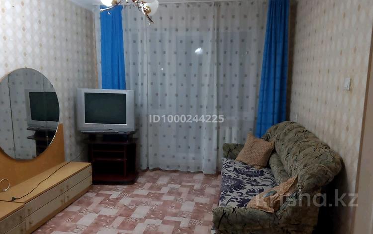 1-комнатная квартира · 31 м² · 3/5 этаж, Республика 65/3 — Есть школа 14, садик , автостоянка,гаражи магазины остановки Авган, Би за 5.5 млн ₸ в Темиртау — фото 2