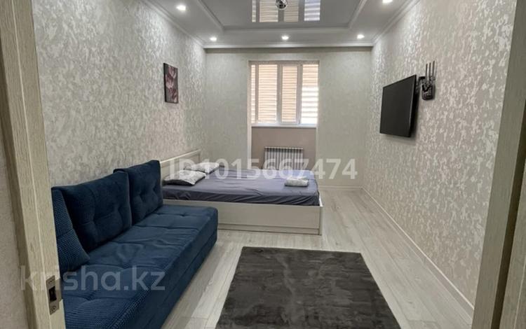 1-бөлмелі пәтер · 47 м² · 1/6 қабат, 16-ш/а. 86, бағасы: 12 000 ₸ в Актау, 16-й мкр  — фото 2