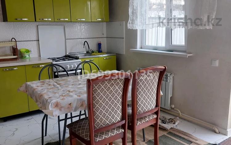 1-комнатная квартира · 45 м² · 1/1 этаж, Сартай батыра — Угол Жуматаева за 185 000 ₸ в  — фото 2