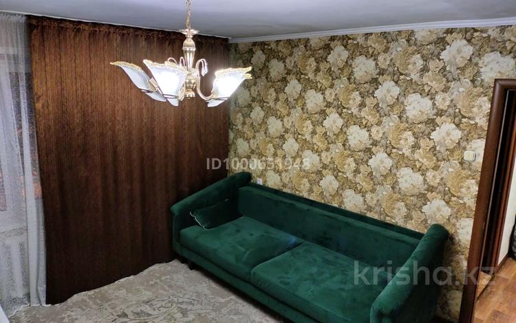 3-бөлмелі пәтер · 63 м² · 1/9 қабат, мкр Юго-Восток, Мкр Юго-Восток, мкр Степной 4 14, бағасы: 23 млн ₸ в Караганде, Казыбек би р-н — фото 2