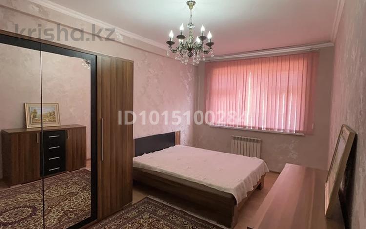 3-комнатная квартира · 77 м² · 4/5 этаж, мкр Асар 16 за 170 000 ₸ в Шымкенте, Абайский р-н — фото 2