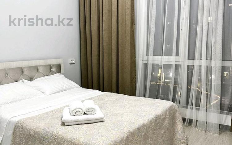 2-комнатная квартира, 48 м², 6 этаж посуточно, Розыбакиева 320 за 25 000 〒 в Алматы, Бостандыкский р-н — фото 2