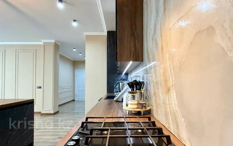 2-бөлмелі пәтер · 107.7 м² · 1/4 қабат, Мухита Калимова 24/2, бағасы: 57 млн ₸ в Атырау — фото 2
