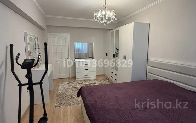 4-бөлмелі пәтер · 100 м² · 2/5 қабат, Сыпатаева 210, бағасы: 93 млн ₸ в Алматы, Бостандыкский р-н — фото 2