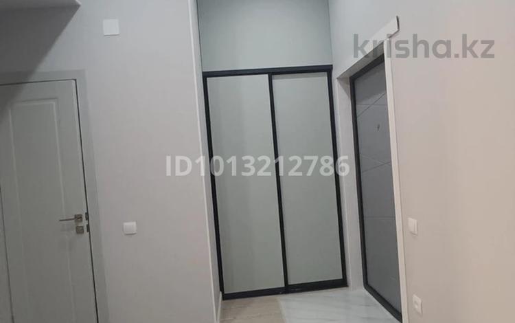 2-комнатная квартира · 57 м² · 5/12 этаж, 17-й мкр 115 за 16 500 ₸ в Актау — фото 2