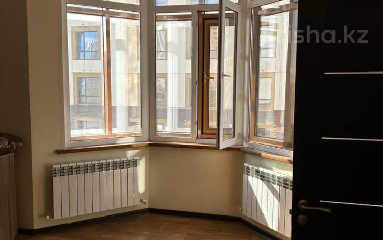 2-бөлмелі пәтер, 80.5 м², 8/10 қабат, Максута Нарикбаева 12, бағасы: 34 млн 〒 в Астане — фото 7