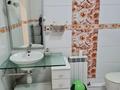 2-бөлмелі пәтер · 97.6 м² · 10/15 қабат, Жазылбека 20, бағасы: 350 000 ₸ в Алматы, Ауэзовский р-н — фото 9