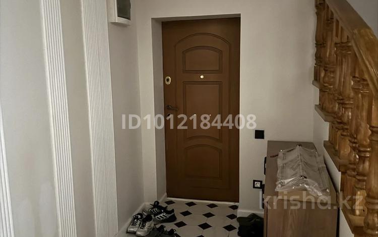 5-бөлмелі пәтер · 220 м² · 7/8 қабат, ул. Курмангазы 102/69, бағасы: ~ 1.3 млн ₸ в Алматы, Алмалинский р-н — фото 2