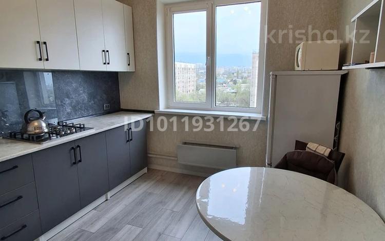 1-бөлмелі пәтер · 40 м² · 9 қабат, мкр Тастак-3, Толе би 221 — Толе би - ТургутаОзала, бағасы: 32.5 млн ₸ в Алматы, Алмалинский р-н — фото 4