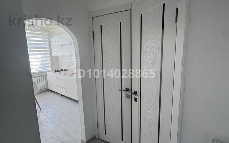 2-комнатная квартира · 44.7 м² · 5/5 этаж, мкр 5 100 за 12.5 млн ₸ в Актобе — фото 2