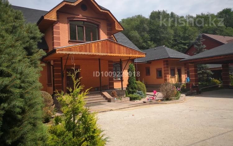 Жеке үй · 5 бөлме · 470 м², мкр Коктобе, 2 Космодемьянская 85/10, бағасы: ~ 1.7 млн 〒 в Алматы, Медеуский р-н — фото 2