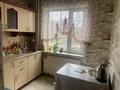 3-бөлмелі пәтер · 58 м² · 2/5 қабат, Байтурсынова 46 — Возле шиномонтажки, бағасы: 22 млн ₸ в Семее — фото 2