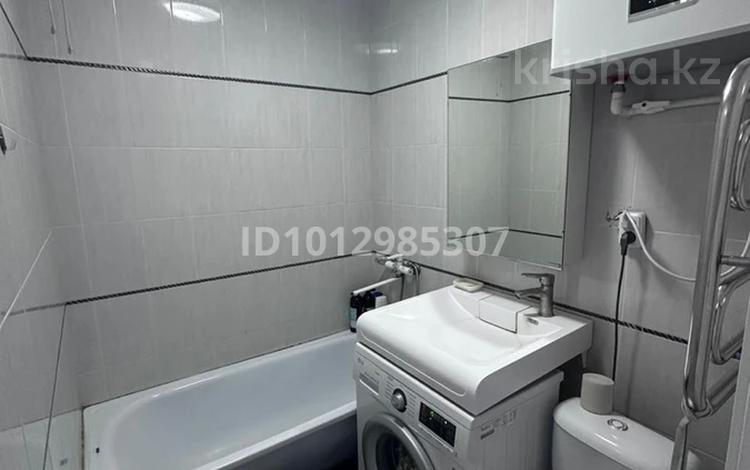 1-комнатная квартира · 36 м² · 5/5 этаж, мкр Городской Аэропорт, Гоголя — Алиханова за 160 000 ₸ в Караганде, Казыбек би р-н — фото 2