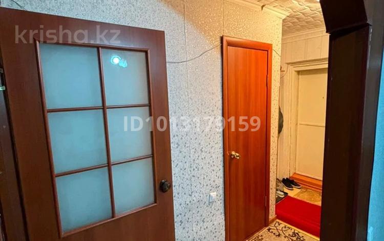 3-комнатная квартира · 43 м² · 2/3 этаж, Рыскулова 17 за 15 млн ₸ в Семее — фото 2