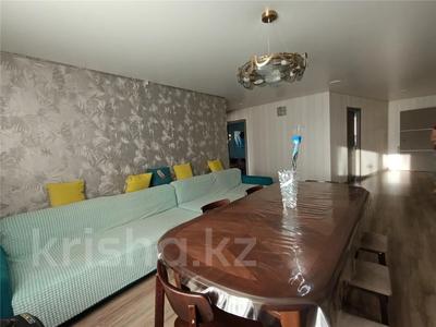 Отдельный дом · 6 комнат · 230 м² · 8.6 сот., мкр Новый Город, Космонавтов 3 за 85 млн 〒 в Караганде, Казыбек би р-н