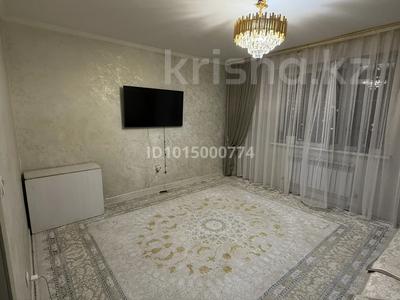 2-бөлмелі пәтер · 64.1 м² · 7/10 қабат, Ақсай-1 ш/а. 11/9 — Төле би – Саина – Момышулы– Ташкентский, бағасы: 40 млн ₸ в Алматы, Ауэзовский р-н