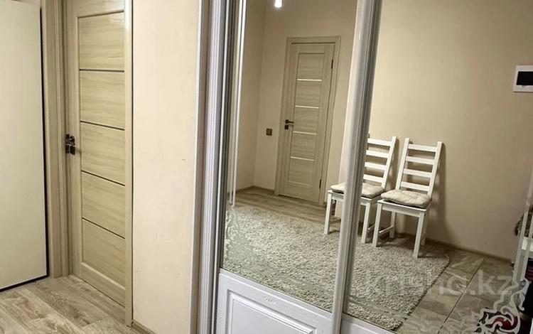 2-комнатная квартира · 71 м² · 2/12 этаж, мкр Юго-Восток, мкр Степной 2 за 30 млн ₸ в Караганде, Казыбек би р-н — фото 2