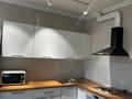 2-комнатная квартира · 60 м² · 18/24 этаж, Сауран 15 — Орынбор за 25 000 ₸ в Астане, Есильский р-н — фото 2