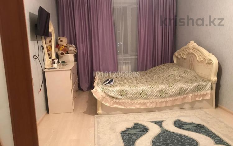 1-комнатная квартира · 40 м² · 8/9 этаж, Самал 92 за 130 000 ₸ в Уральске — фото 2