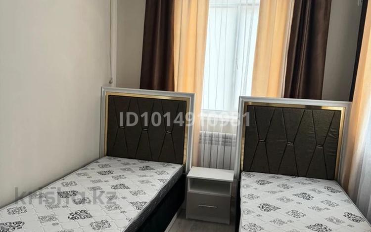 Отдельный дом · 10 комнат · 300 м² · 10 сот., мкр Атырау, Газиза жубановой за 6 000 ₸ — фото 2