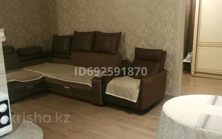 2-бөлмелі пәтер · 40 м² · 3/4 қабат, Найманбаева — Р-он Рахат, центр, бағасы: 21.5 млн ₸ в Семее — фото 2