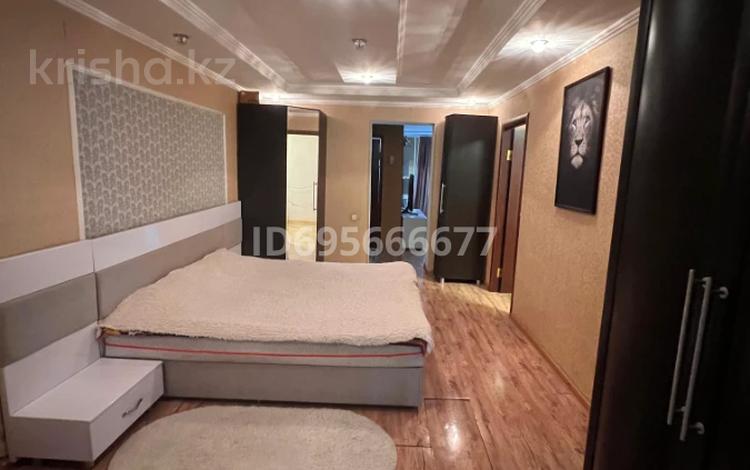 3-бөлмелі пәтер · 68.3 м² · 1/5 қабат, 6й микрорайон, 6й микрорайон 5, бағасы: 22.5 млн ₸ в Караганде, Казыбек би р-н — фото 6