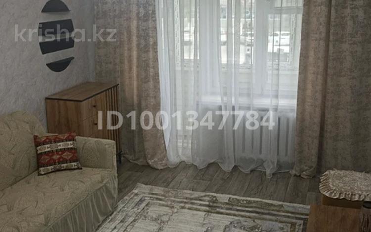1-комнатная квартира · 35 м² · 2/5 этаж, Ул.Курмангазы 163 — Напротив маг Школьник за 130 000 ₸ в Уральске, мкр Школьник — фото 14