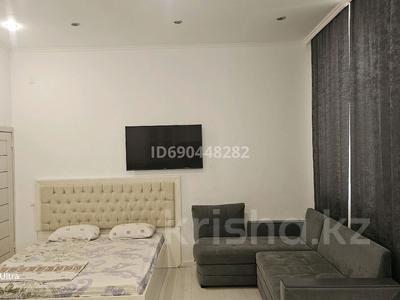 1-комнатная квартира · 40 м² · 1/11 этаж, 16-й мкр 44 за 2 000 〒 в Актау