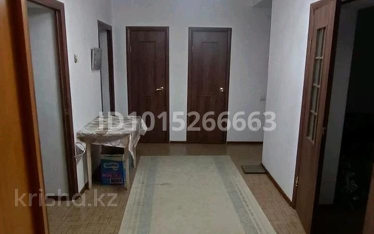 3-комнатная квартира · 85 м² · 7/9 этаж, жилой массив Есет Батыр 25 за 25.5 млн ₸ в Актобе — фото 2