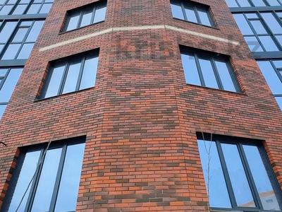 3-комнатная квартира · 95 м² · 7/9 этаж, мкр. Алтын орда за 37 млн ₸ в Актобе