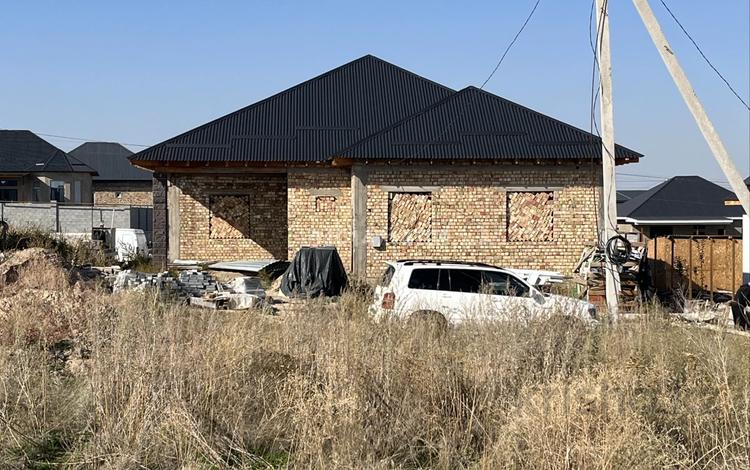 Жеке үй · 4 бөлме · 200 м² · 5 жүзд., Центральная — Магазин найман, бағасы: 28 млн ₸ в Кемертогане — фото 2