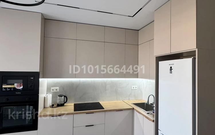 2-комнатная квартира · 45 м² · 10/13 этаж, Муратбаева 46 за 350 000 ₸ в Алматы, Алмалинский р-н — фото 2