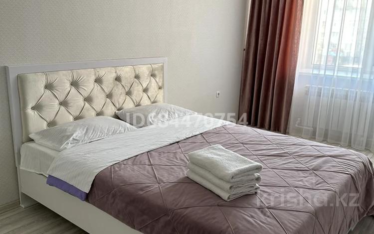 3-бөлмелі пәтер · 87 м² · 3/9 қабат, 8 микрорайон, бағасы: 30 000 ₸ в Костанае — фото 2