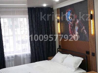 1-комнатная квартира · 35 м² · 1/5 этаж, Пр.Абая 36 — Центральное отделение Каспи Банк за 20 000 〒 в 