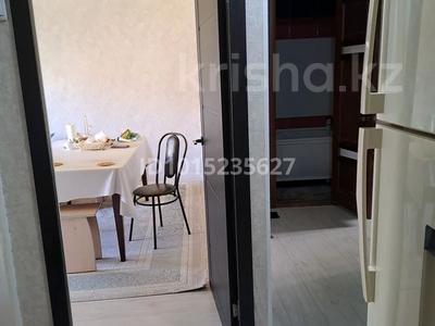 3-комнатная квартира · 59.6 м² · 2/5 этаж, мкр Шанхай, рыскулова 16/1 за 16 млн ₸ в Актобе