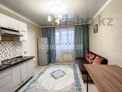 2-комнатная квартира · 52 м², Мкр Аксай, Б. Момышулы 25 за 250 000 ₸ в Алматы, Ауэзовский р-н