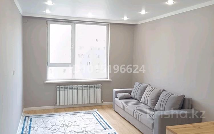 1-бөлмелі пәтер · 30 м² · 9/9 қабат, Райымбек батыра 161Б, бағасы: 200 000 ₸ в  — фото 2