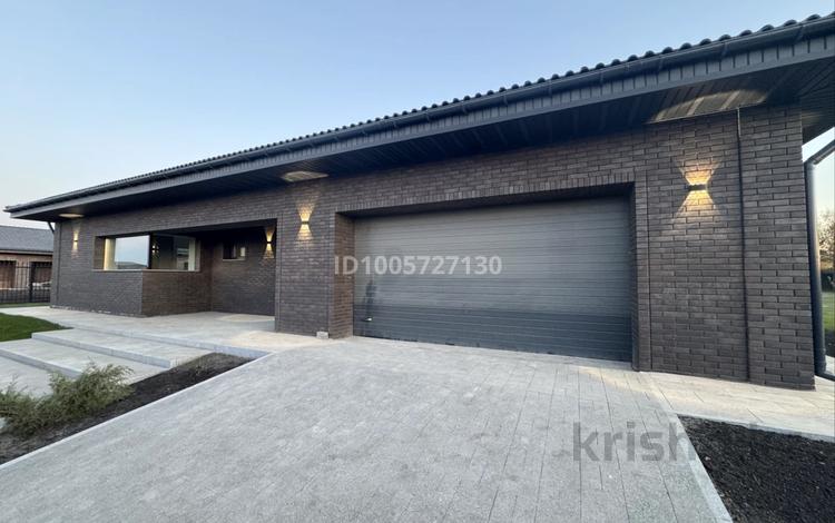 Отдельный дом · 4 комнаты · 260 м² · 27 сот., Ж.М «Орман» 57 за 250 млн 〒 в Петропавловске — фото 27