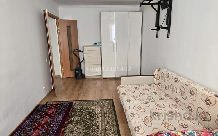 1-комнатная квартира · 33 м² · 1/5 этаж, мкр Пригородный, Кабанбай Батыра 105/1 за 15 млн ₸ в Астане, Есильский р-н — фото 2