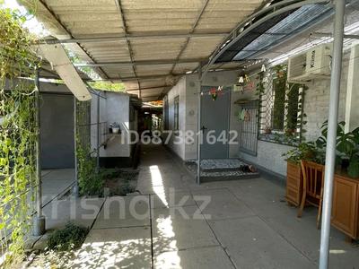 Отдельный дом · 4 комнаты · 80 м² · 12 сот., М-он Турлан М.-Тореза 5 за 27 млн ₸ в Шымкенте, Абайский р-н