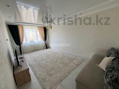3-комнатная квартира · 69 м² · 4/5 этаж, мкр 8, Гришина 68 — Школа #1 за 23 млн ₸ в Актобе