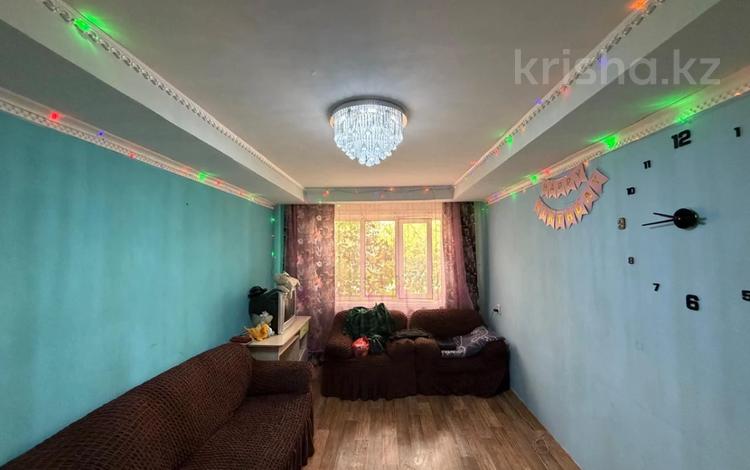 2-комнатная квартира · 44.1 м² · 1/5 этаж, пр. Республики за 8 млн ₸ в Темиртау — фото 2