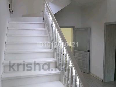 Часть дома · 6 комнат · 225.4 м² · 5 сот., мкр Кунгей — 5-ая улица за 58 млн ₸ в Караганде, Казыбек би р-н